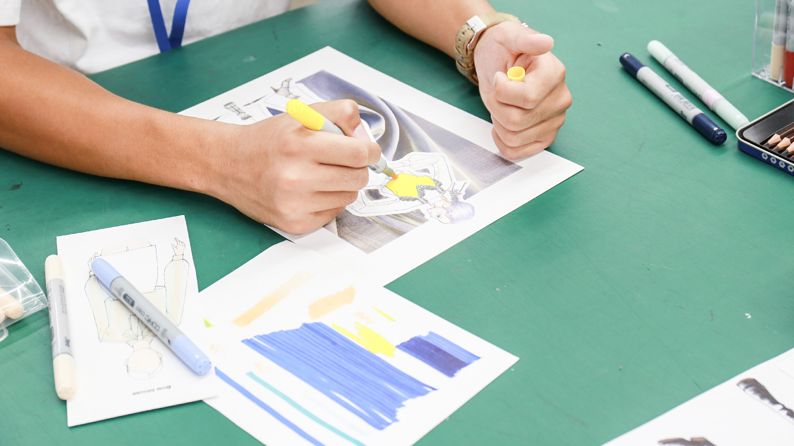 緊急開催決定！11/3（水・祝）mini体験入学会「デザイン画を描いてみよう & ファッションショー」開催します♪