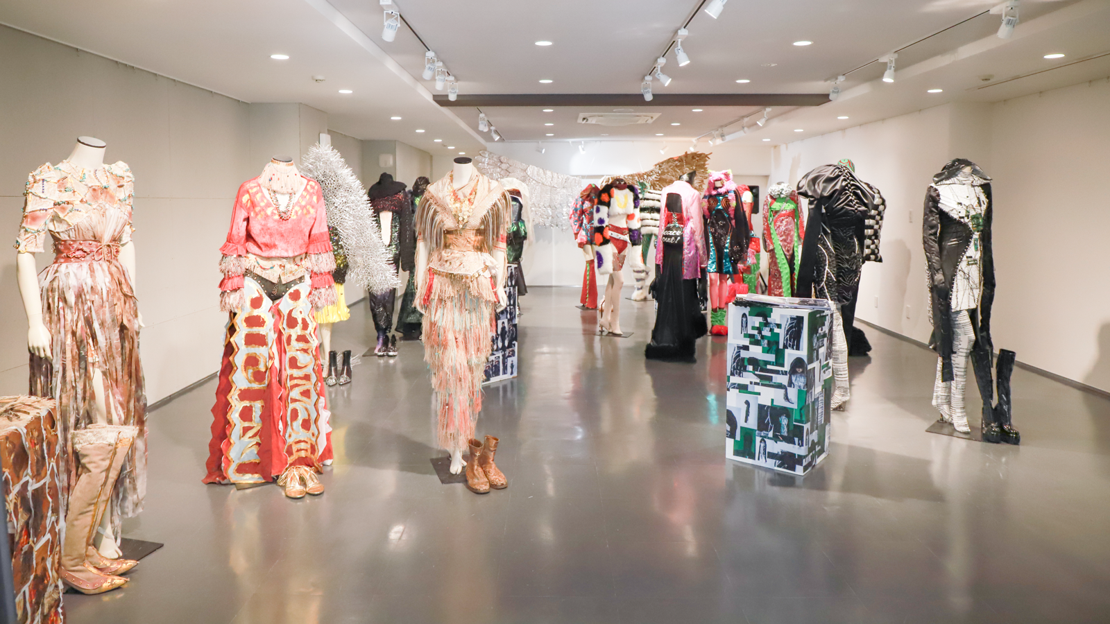 POP UP SHOPと展示会が開催されました！