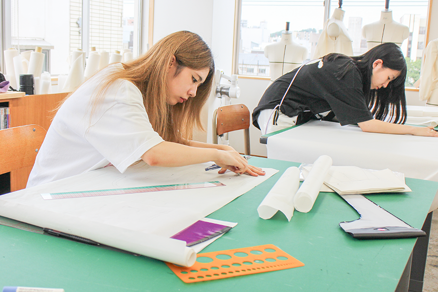 金沢文化服装学院BFR2025